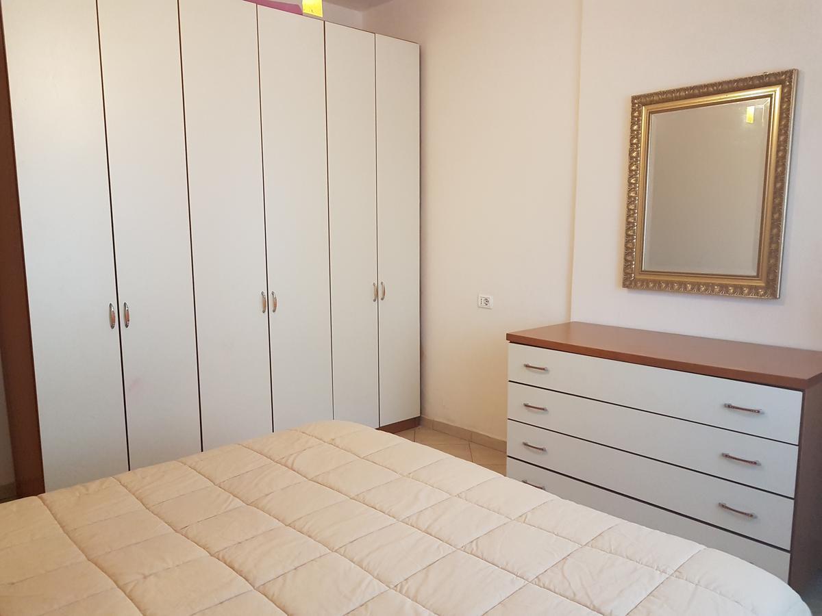 Elegant Apartment In Lungomare - N 23 فلورا المظهر الخارجي الصورة