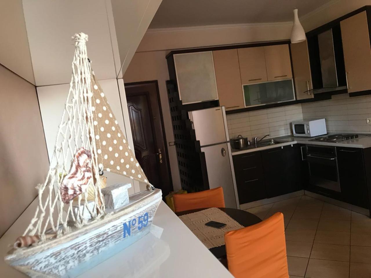 Elegant Apartment In Lungomare - N 23 فلورا المظهر الخارجي الصورة