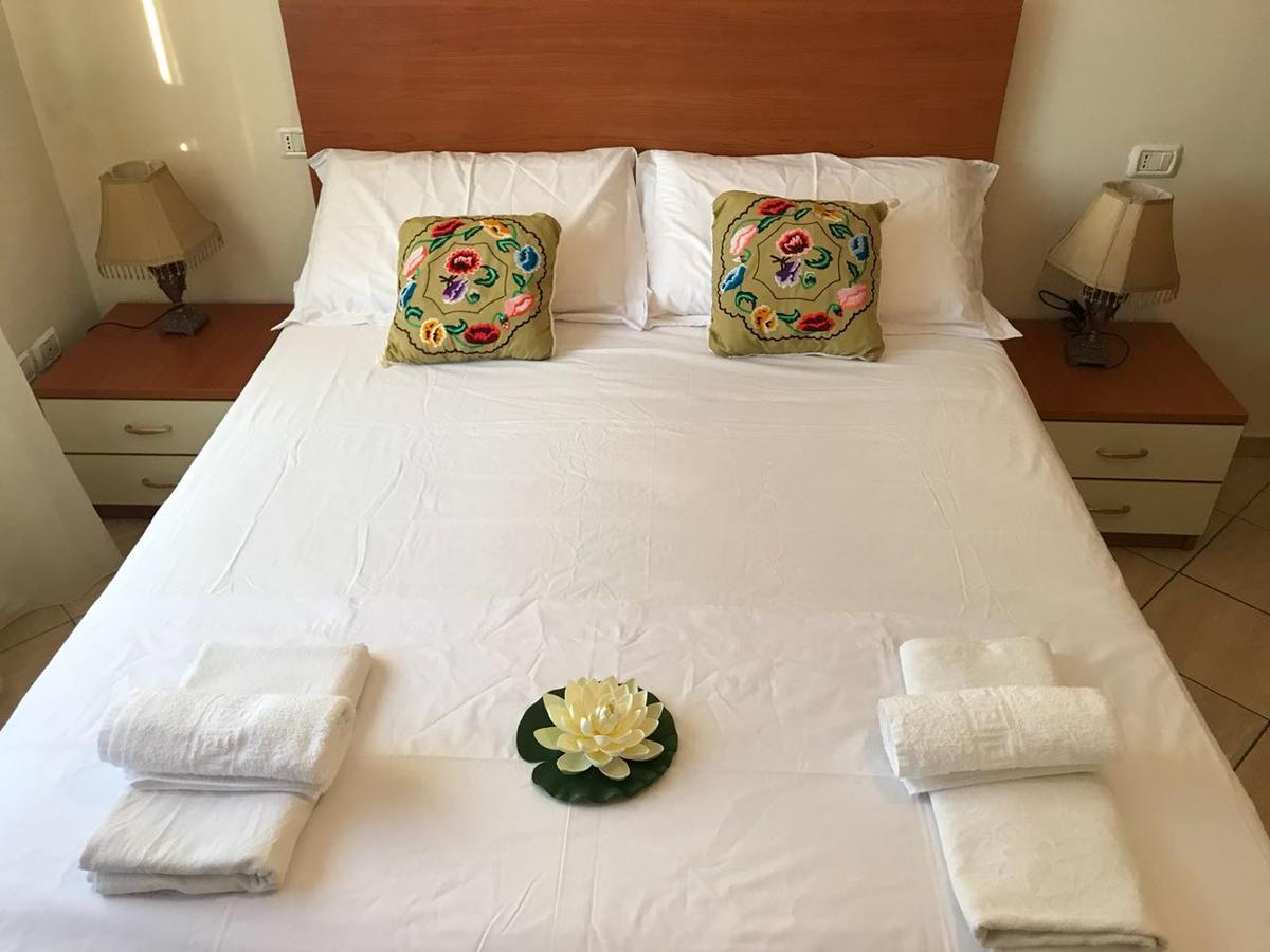Elegant Apartment In Lungomare - N 23 فلورا المظهر الخارجي الصورة